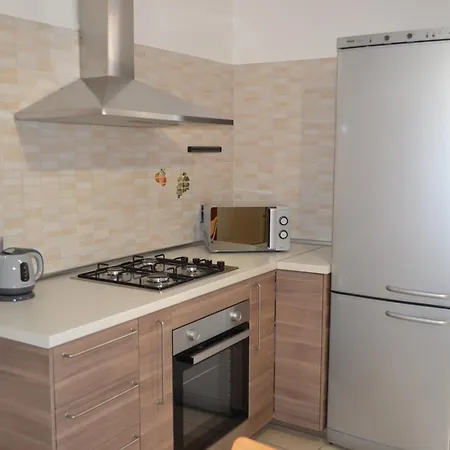 Garbantsuite In Apartment