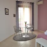 Garbantsuite In Apartamento Roma